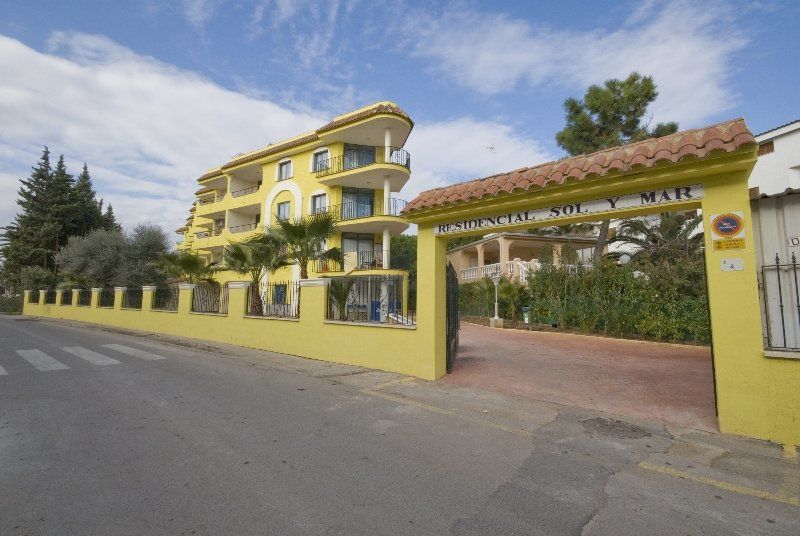Apartamentos Alcocebre Sol Y Mar 3000 Alcoceber Bagian luar foto